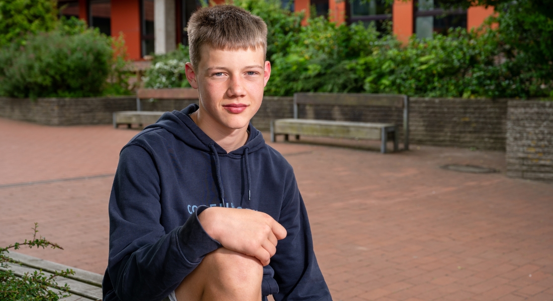 BB_Werkgehilfe-Schmuckwarenindustrie,-Taschen--und-Armbanduhren-_Foto_Shutterstock Werkgehilfe Schmuckwarenindustrie, Taschen- und Armbanduhren