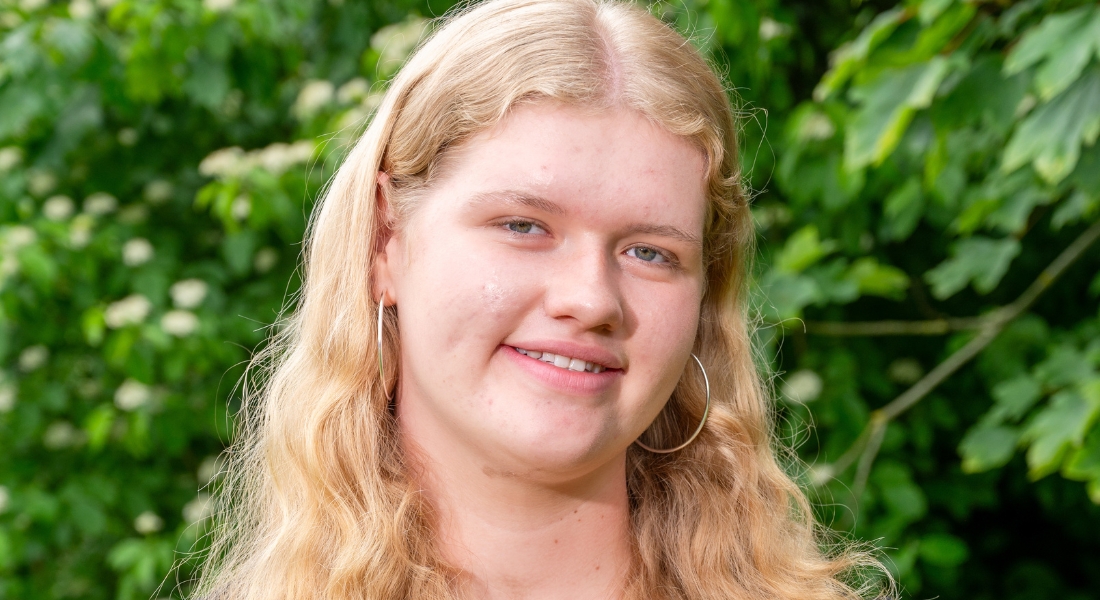 BB_Werkgehilfe-Schmuckwarenindustrie,-Taschen--und-Armbanduhren-_Foto_Shutterstock Werkgehilfe Schmuckwarenindustrie, Taschen- und Armbanduhren