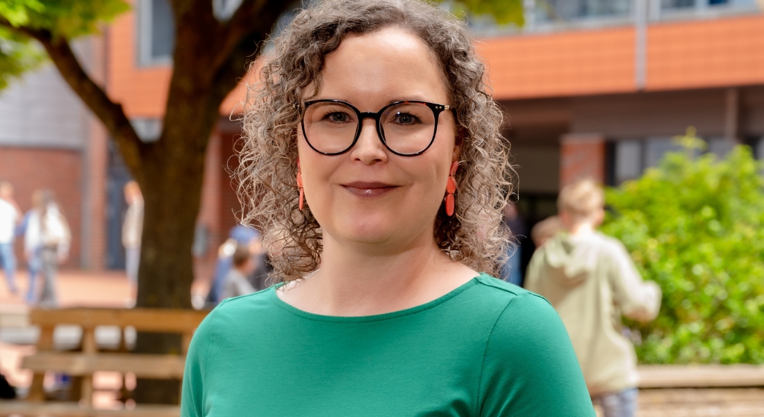 BB_Werkgehilfe-Schmuckwarenindustrie,-Taschen--und-Armbanduhren-_Foto_Shutterstock Werkgehilfe Schmuckwarenindustrie, Taschen- und Armbanduhren